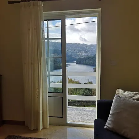 Casa De Boucas * Sao Pedro (Minho)